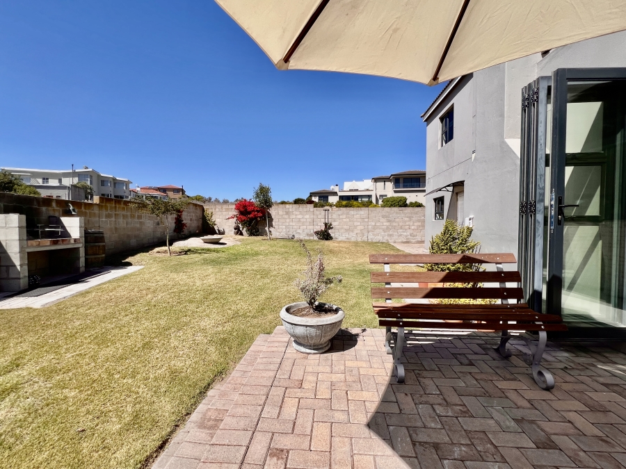 3 Bedroom Property for Sale in Myburgh Park Western Cape